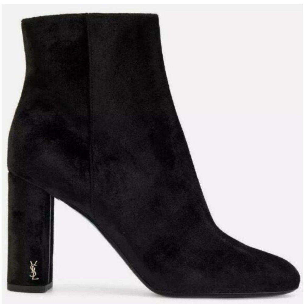 Yves Saint Laurent Black Heeled Boots